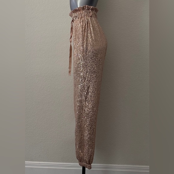 High-Waisted Rose Gold Sequin Pants - Picture 5 of 7